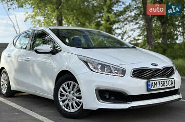 Хетчбек Kia Ceed 2017 в 