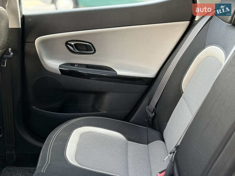 Хэтчбек Kia Ceed 2017 в Виннице