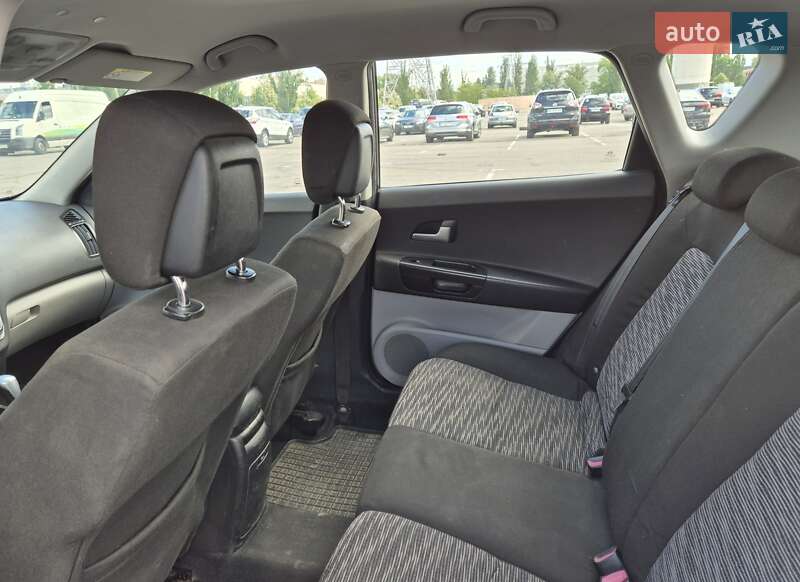 Хэтчбек Kia Ceed 2008 в Киеве