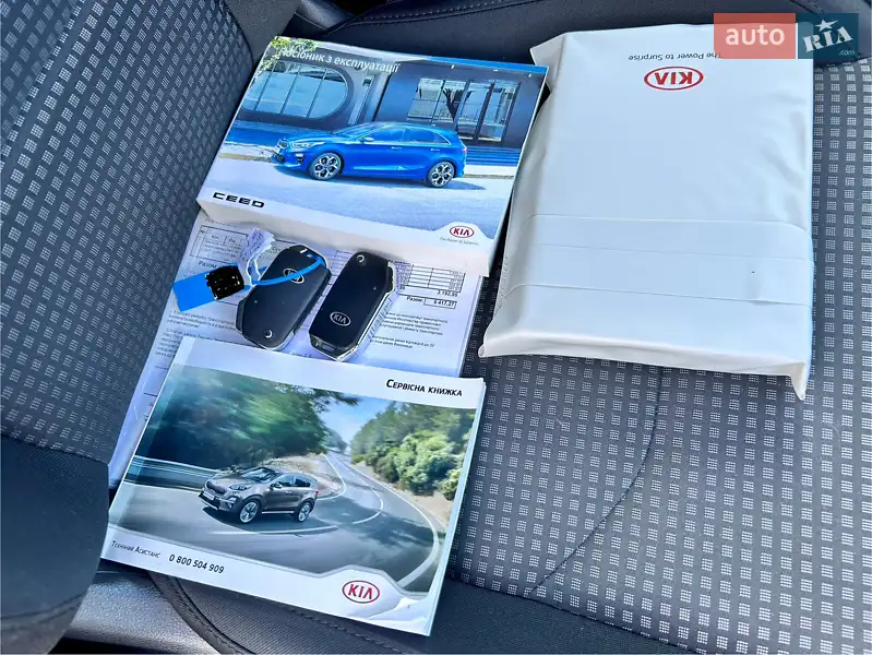 Хэтчбек Kia Ceed 2019 в Киеве документ