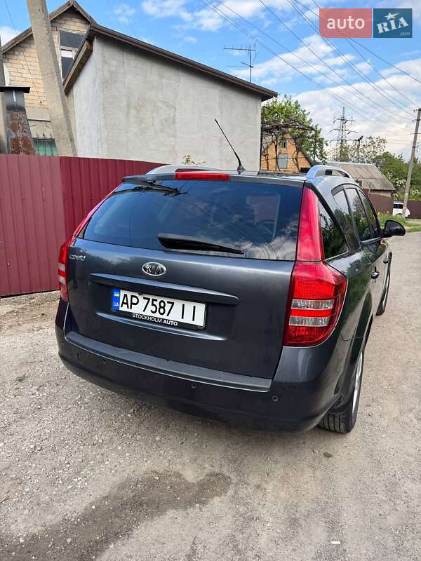 Универсал Kia Ceed 2008 в Запорожье
