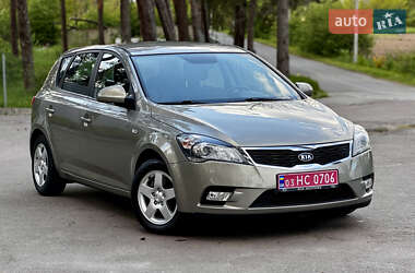 Kia Ceed 2010 Kia Ceed 2010