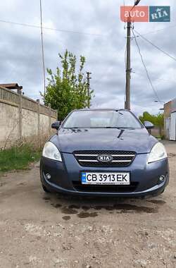 Хетчбек Kia Ceed 2008 в Чернігові