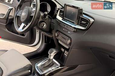 Хетчбек Kia Ceed 2019 в 