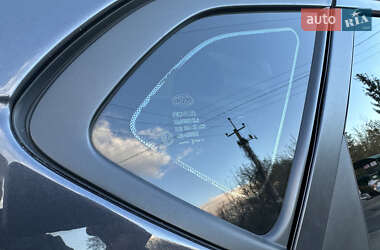 Хэтчбек Kia Ceed 2013 в 