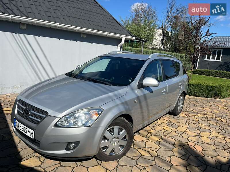Универсал Kia Ceed 2008 в Киеве