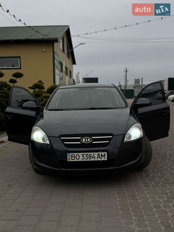 Универсал Kia Ceed 2008 в 