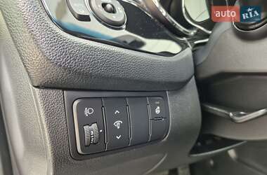 Хэтчбек Kia Ceed 2016 в 