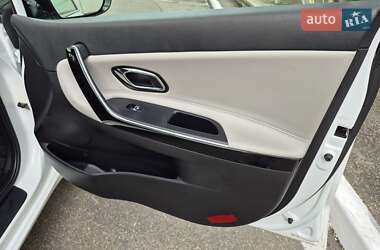 Хэтчбек Kia Ceed 2016 в 
