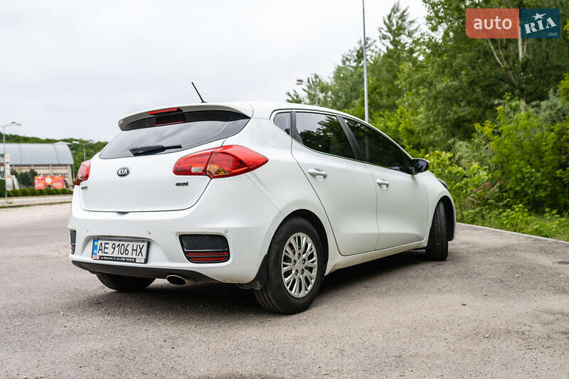 Хэтчбек Kia Ceed 2016 в Днепре фото 7 Хэтчбек Kia Ceed 2016 в Днепре