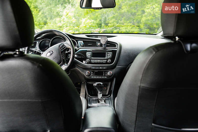 Хэтчбек Kia Ceed 2016 в Днепре фото 16 Хэтчбек Kia Ceed 2016 в Днепре