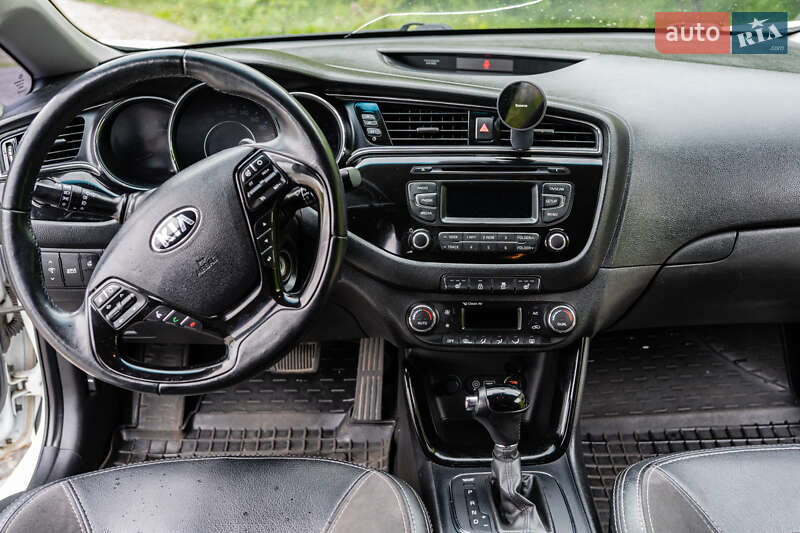 Хэтчбек Kia Ceed 2016 в Днепре фото 20 Хэтчбек Kia Ceed 2016 в Днепре