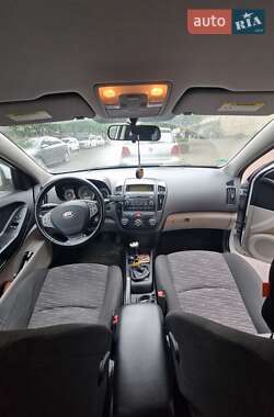 Хэтчбек Kia Ceed 2008 в Кременчуге