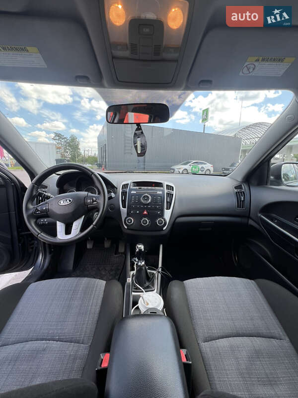 Универсал Kia Ceed 2009 в Киеве