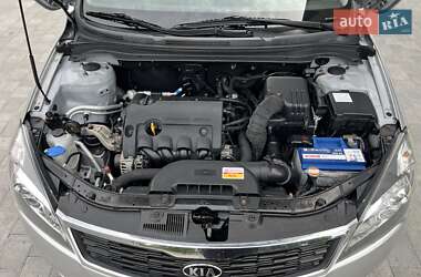 Универсал Kia Ceed 2010 в 