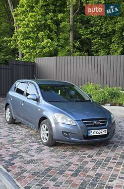 Хэтчбек Kia Ceed 2007 в Хмельницком