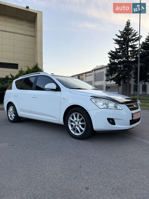 Kia Ceed 2010