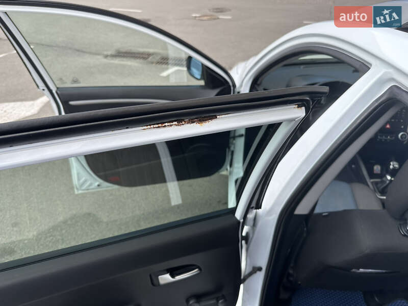 Универсал Kia Ceed 2010 в Киеве