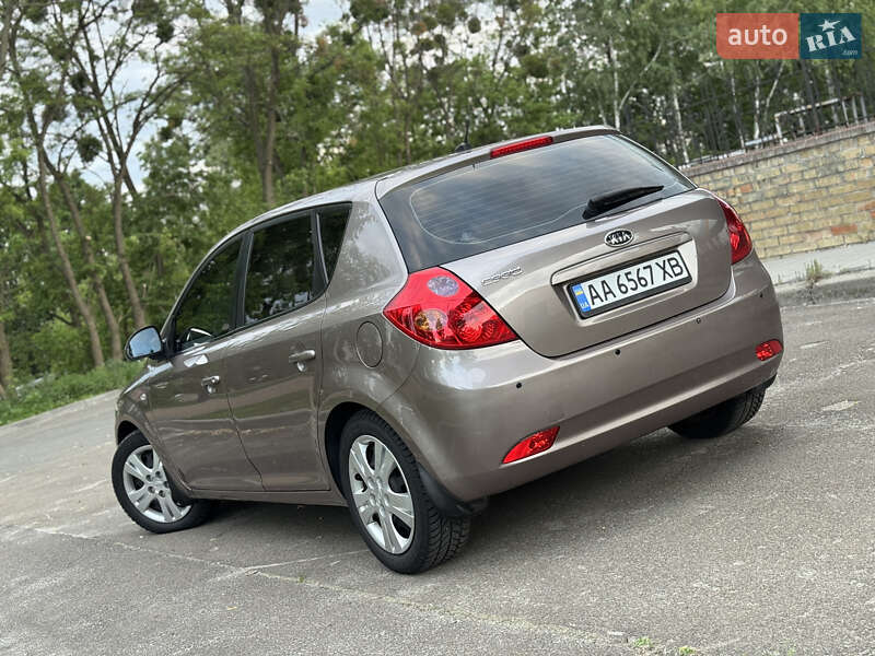 Универсал Kia Ceed 2007 в Киеве