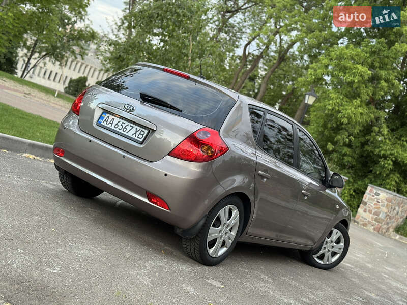 Универсал Kia Ceed 2007 в Киеве