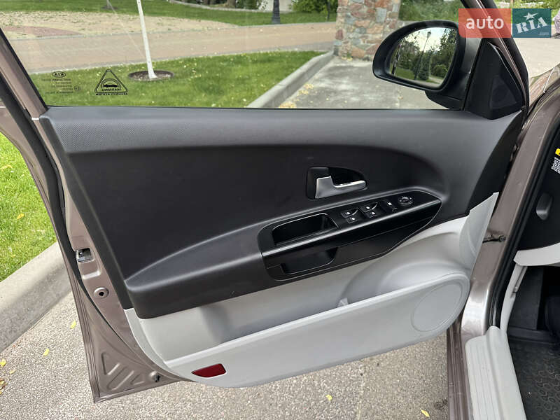 Универсал Kia Ceed 2007 в Киеве