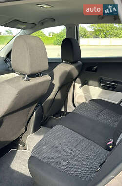 Хэтчбек Kia Ceed 2007 в 