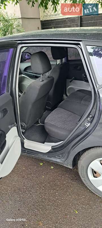 Хэтчбек Kia Ceed 2007 в Обухове
