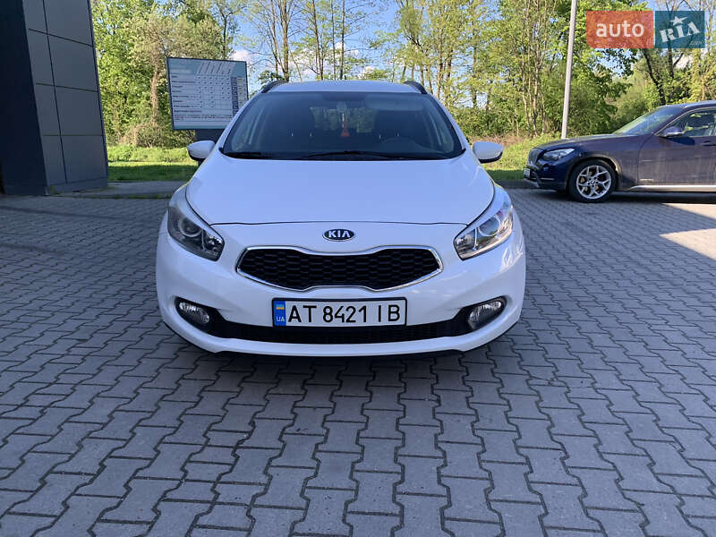 Универсал Kia Ceed 2013 в Калуше