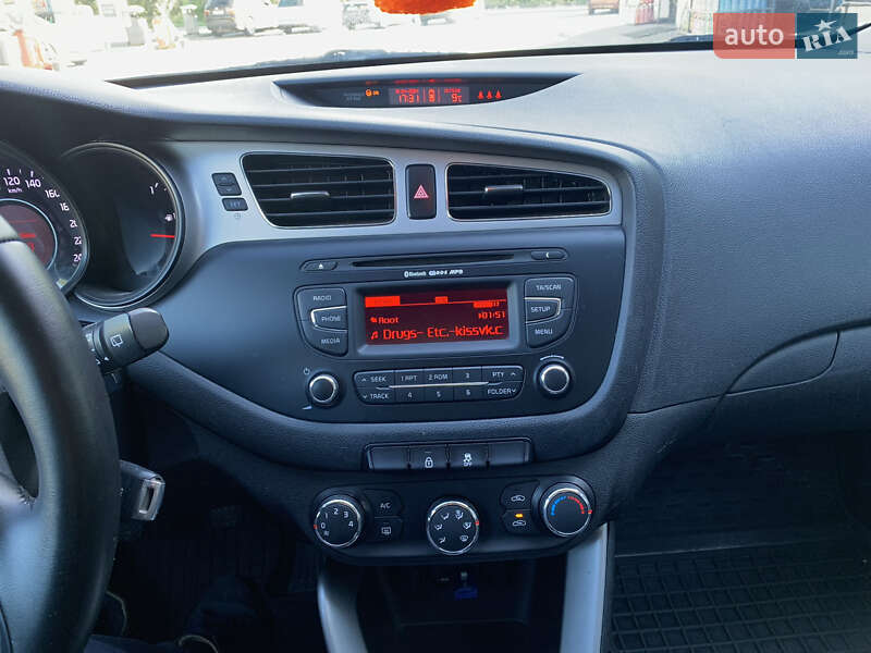 Универсал Kia Ceed 2013 в Калуше