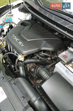 Хэтчбек Kia Ceed 2013 в 