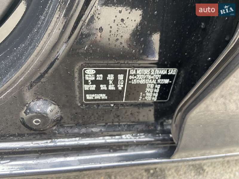 Хэтчбек Kia Ceed 2009 в Киеве