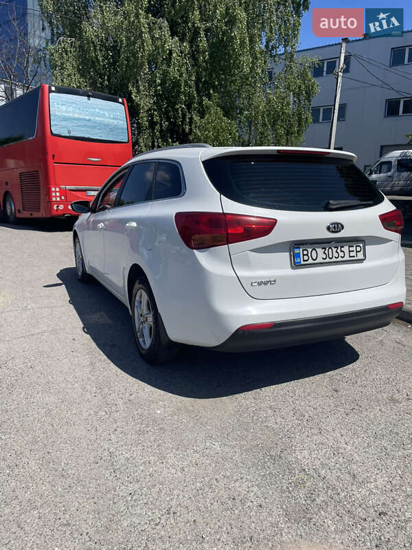 Універсал Kia Ceed 2016 в Тернополі