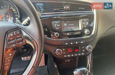 Хэтчбек Kia Ceed 2017 в 