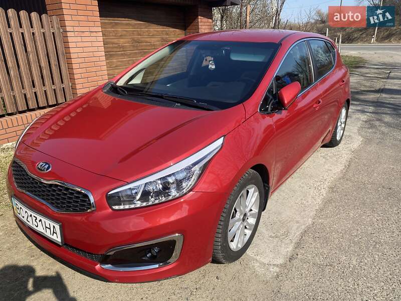 Хэтчбек Kia Ceed 2017 в Стрые