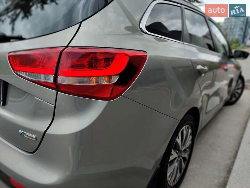 Универсал Kia Ceed 2016 в Киеве
