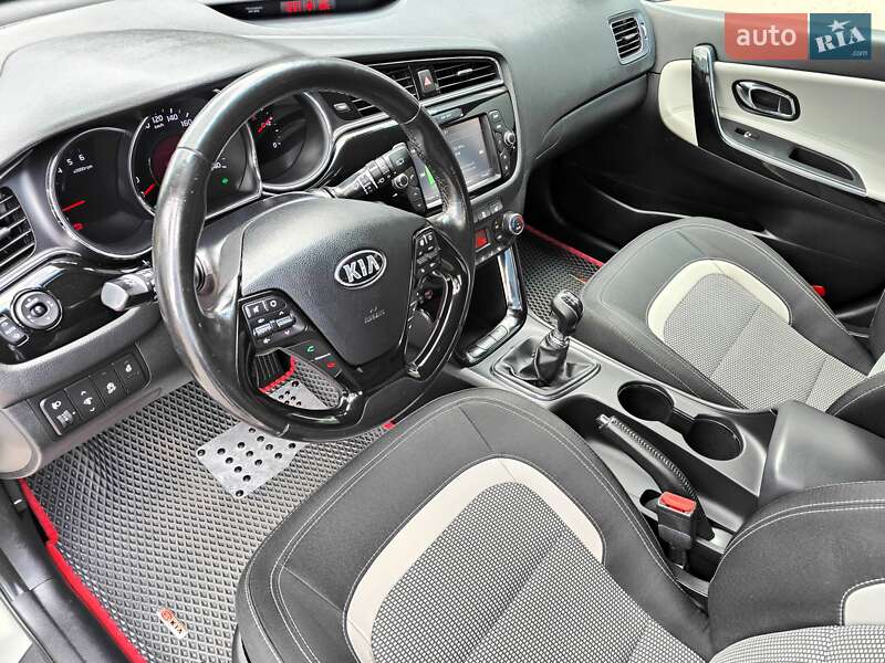 Универсал Kia Ceed 2016 в Киеве