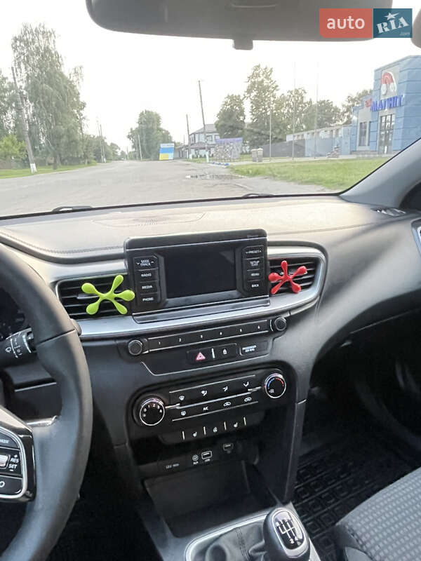 Хэтчбек Kia Ceed 2019 в Яготине фото 30 Хэтчбек Kia Ceed 2019 в Яготине