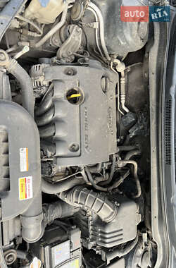 Универсал Kia Ceed 2010 в Краснограде