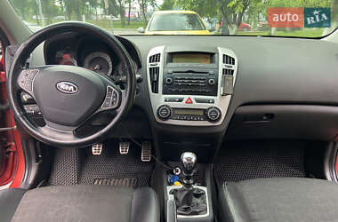 Универсал Kia Ceed 2008 в Киеве