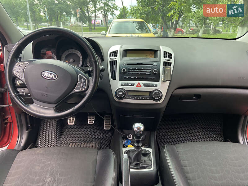 Универсал Kia Ceed 2008 в Киеве
