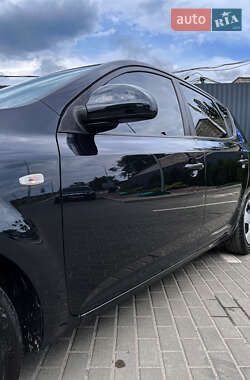Хэтчбек Kia Ceed 2007 в 