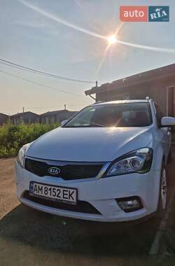 Универсал Kia Ceed 2010 в Житомире