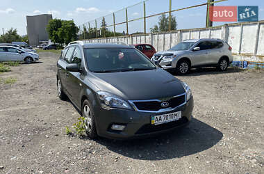 Универсал Kia Ceed 2012 в Киеве