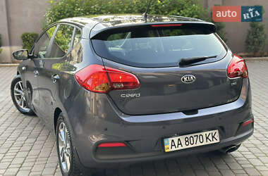 Хэтчбек Kia Ceed 2013 в 