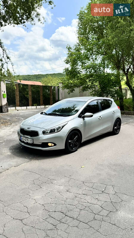 Kia Ceed 2012