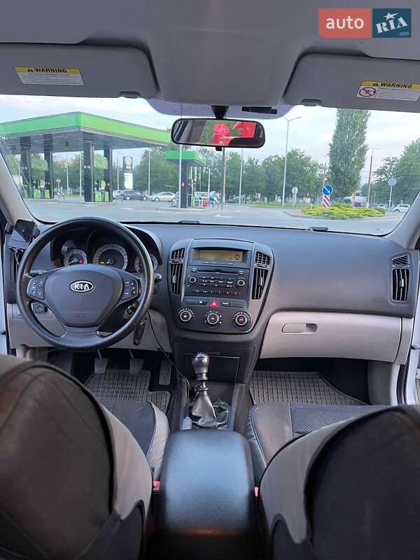 Хетчбек Kia Ceed 2007 в Кременчуці