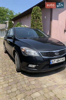 Хетчбек Kia Ceed 2009 в Богородчанах
