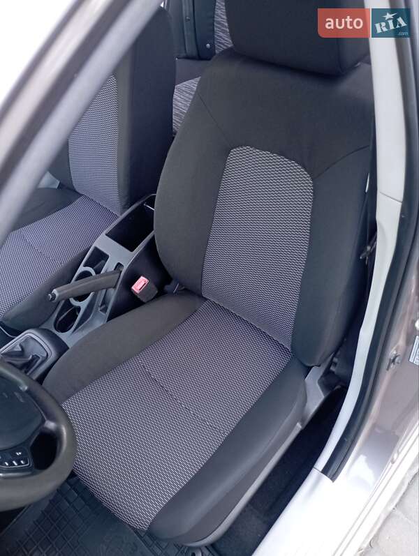 Хэтчбек Kia Ceed 2007 в Запорожье