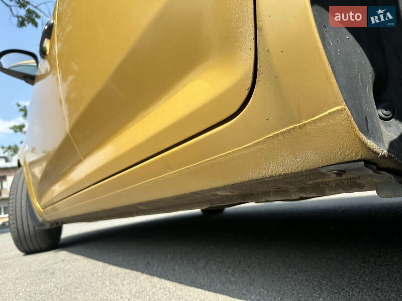 Хетчбек Kia Ceed 2008 в Дніпрі