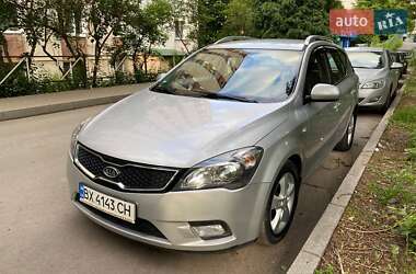 Универсал Kia Ceed 2012 в Хмельницком
